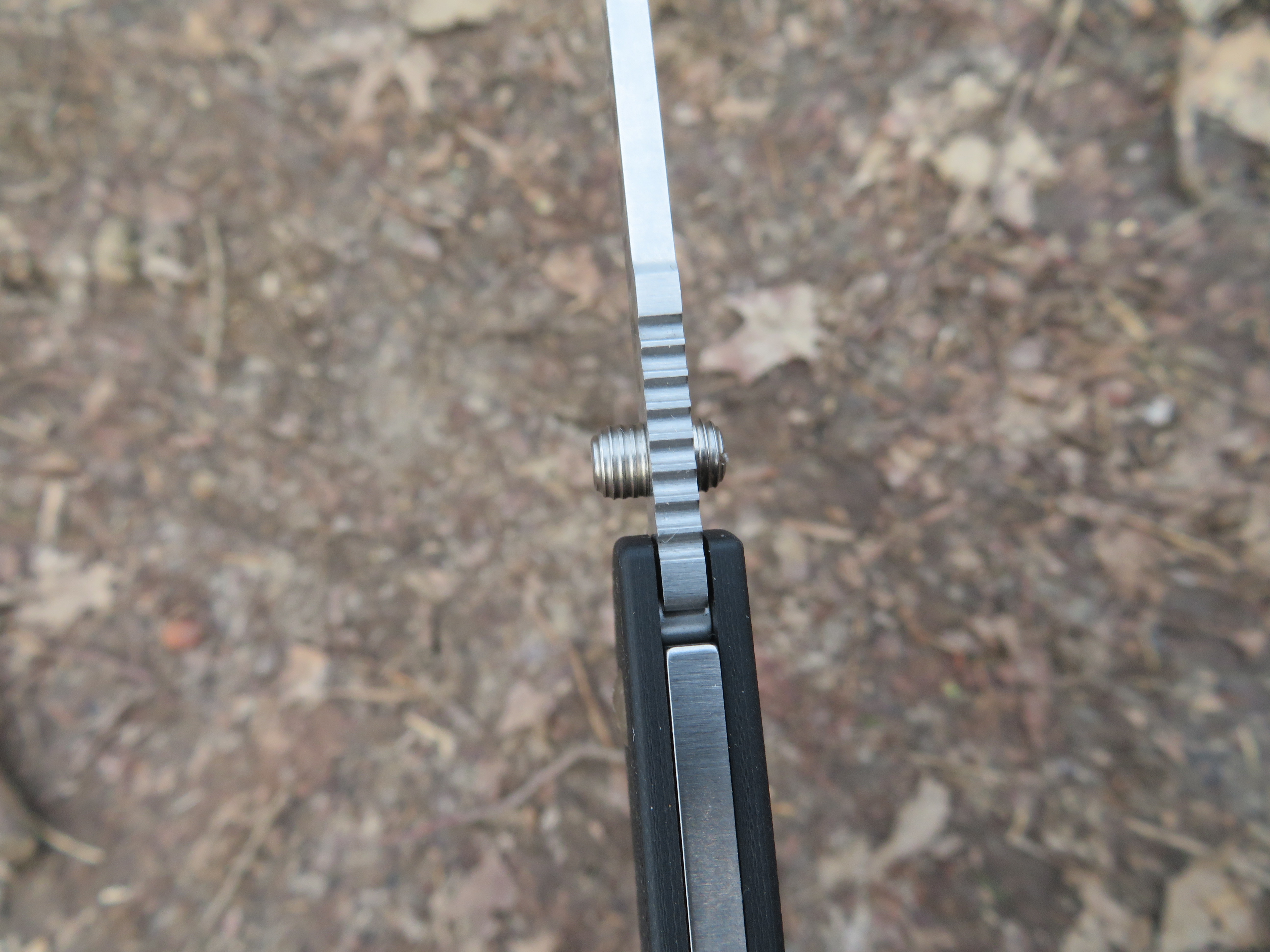 Tloušťka čepele u obou nožů řady Air Lite od firmy Cold Steel jsou pouhé 3 mm.